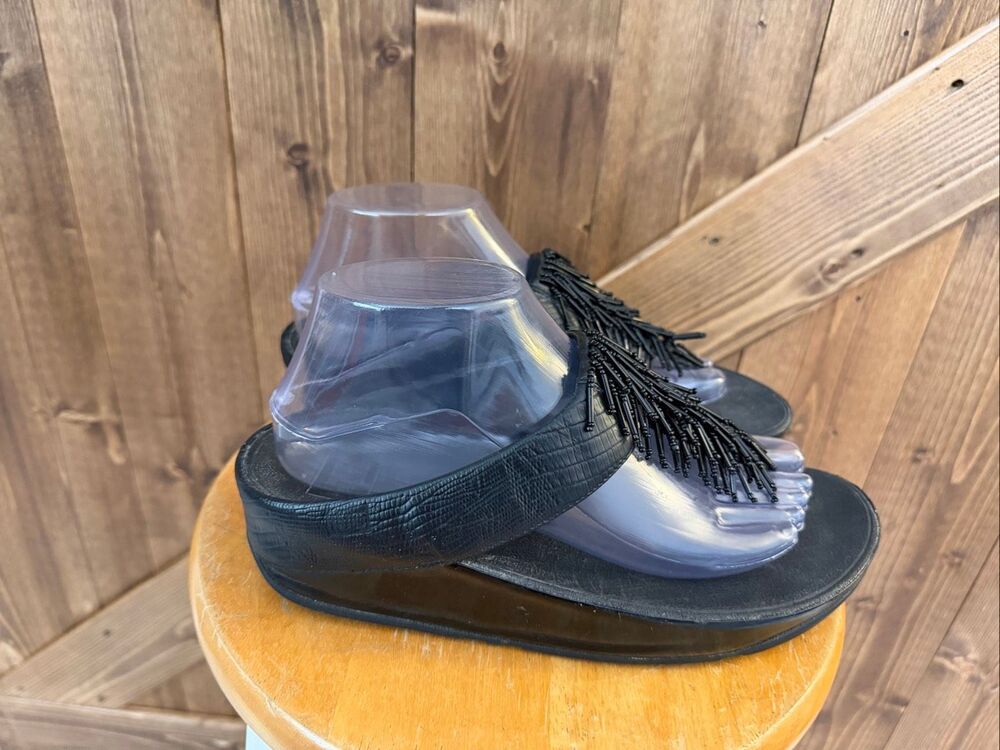 FitFlop Women’s Size 8 Black Beaded Wedge Sandals Style 336-001